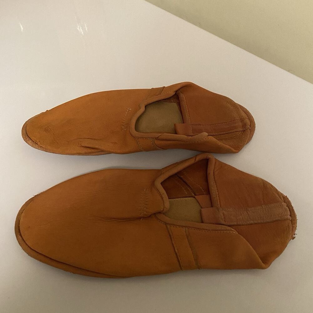 VTG Norm Thompson Women's Deer Mocs House Shoes 10 Tan Leather Slip‎ On Barefoot